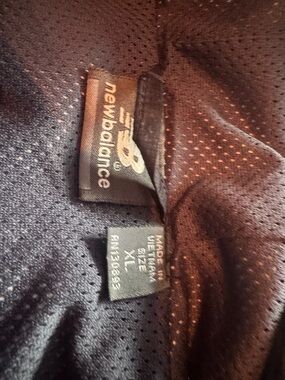 New Balance Black / Charcoal Lightweight Jacket